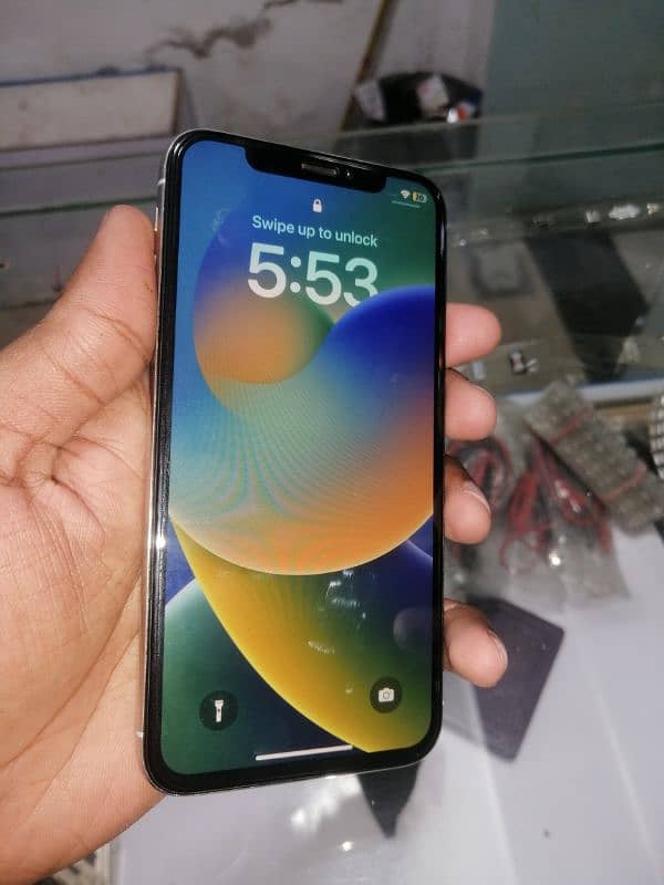 i phone x 64 gb all ok only battery chnge pta approved 5