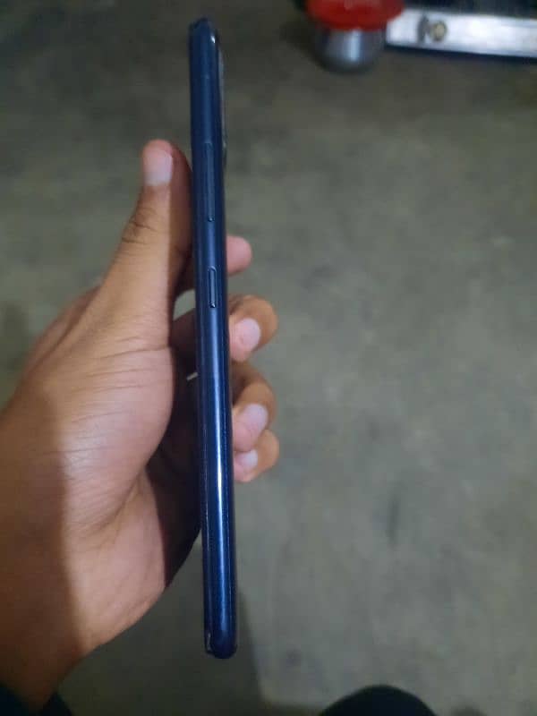 infinix hot 10 urgent sale 1