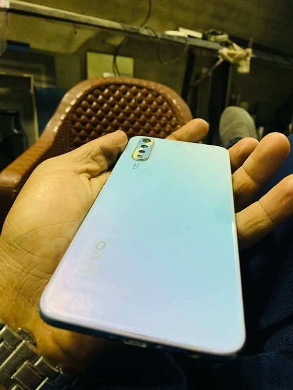 vivo s1 2