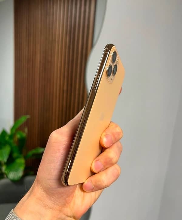 Iphone 11 Pro PTA 1