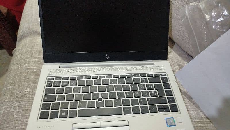 10/10 HP Elitebook 840 G5 3