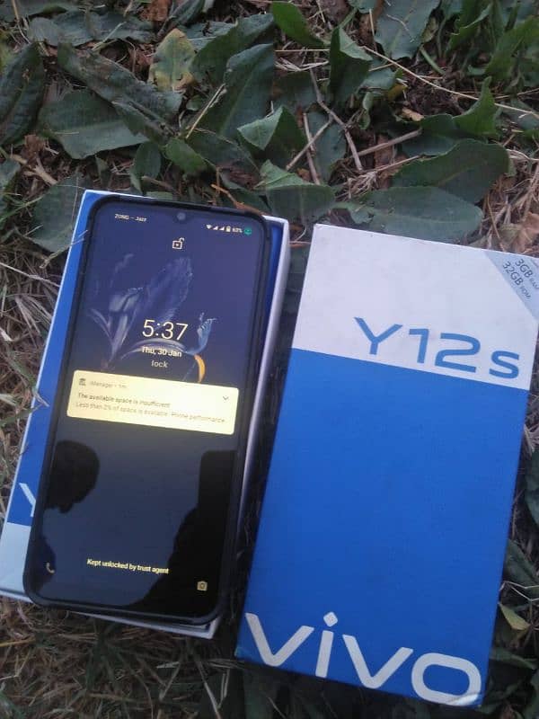 Vivo Y12s 1