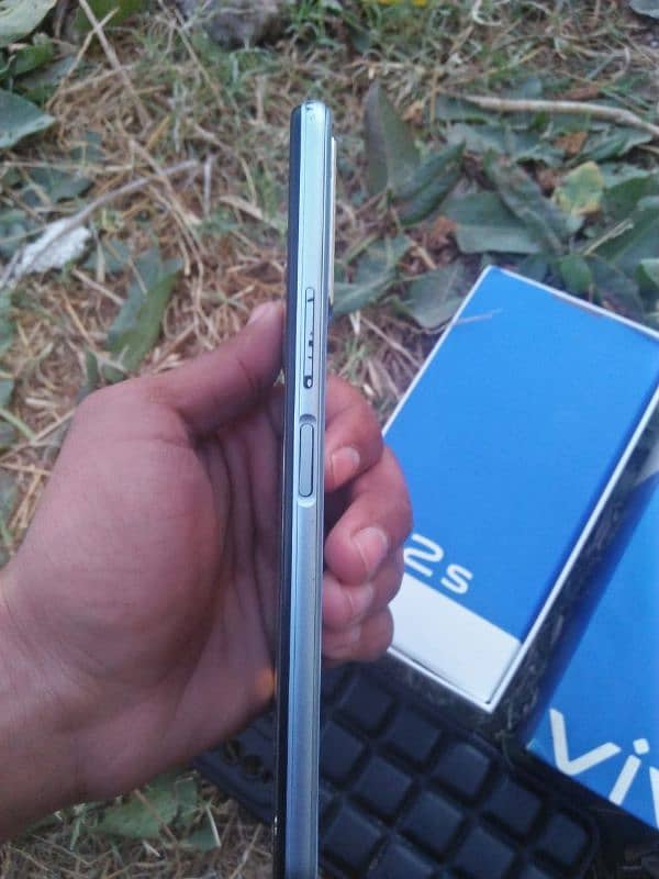 Vivo Y12s 2