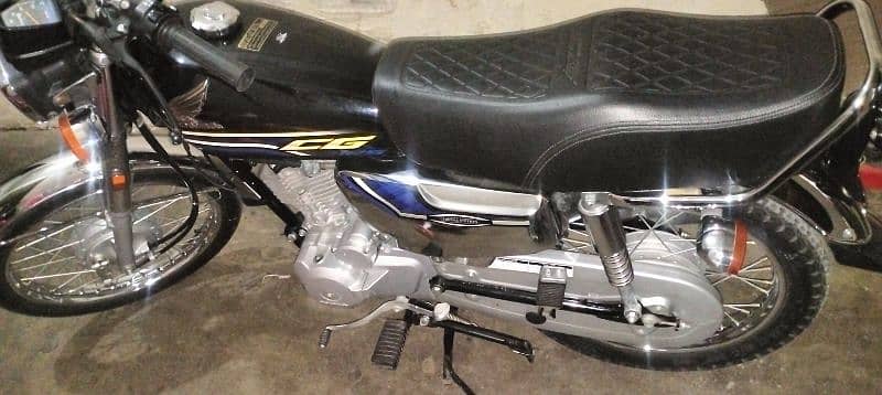 Honda 125 self start for sale 3400 total gunion Chala hai 1