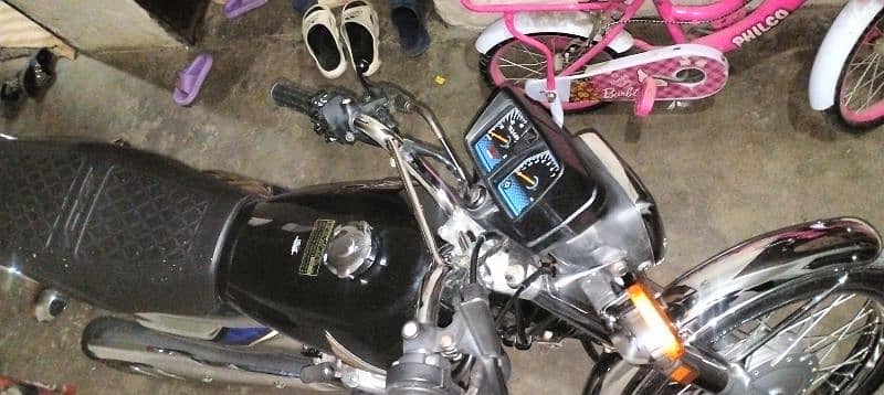 Honda 125 self start for sale 3400 total gunion Chala hai 5