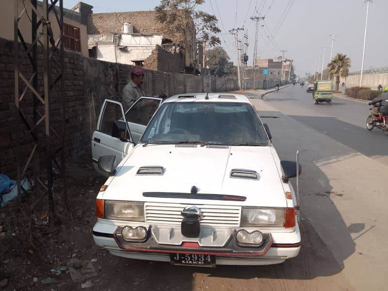 Nissan Sunny 11