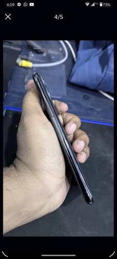 iphone 11 pro jv exelent condition ha