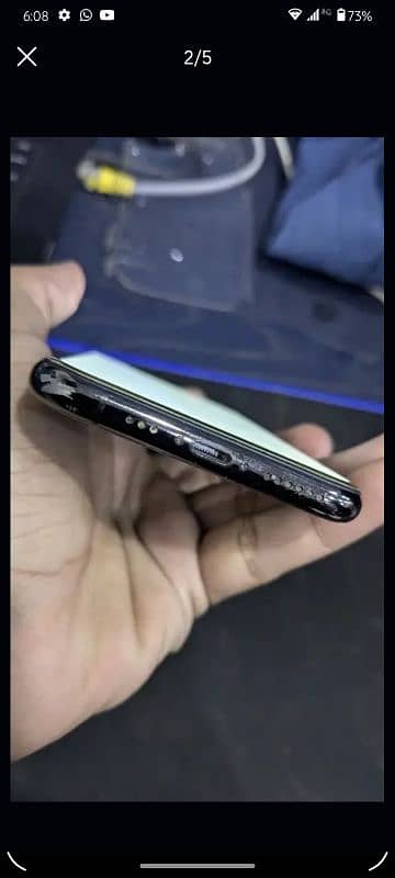 iphone 11 pro jv exelent condition ha 2