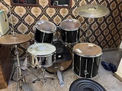 Pearl Drum Kit For Sale