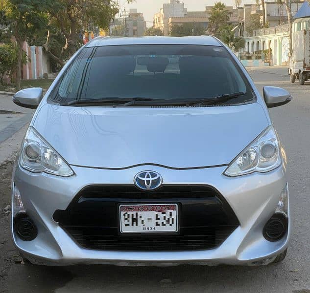 Toyota Aqua 2015 0