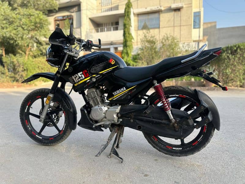 yamaha YBR 125G 2022 end 6