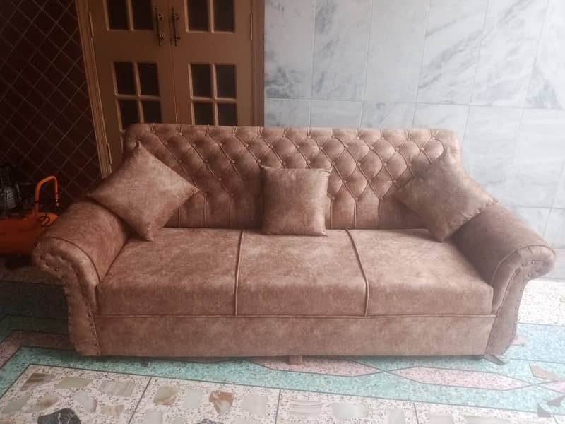 new sofa making, poshish,repairing 0