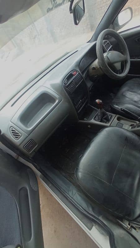 Suzuki Baleno 2000 13