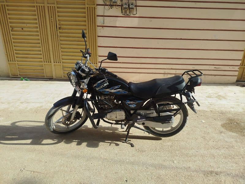 suzuki 150 se 2020 4