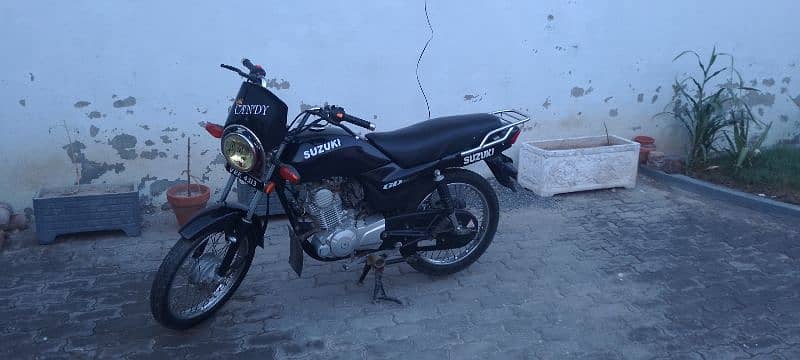 bike Suzuki GD110 0