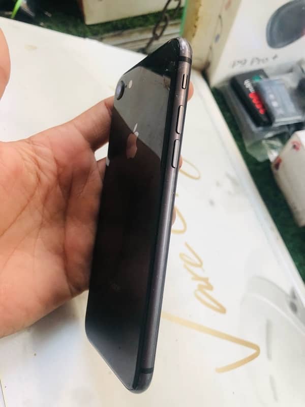 iphone 8 | pta approved | 64gb 4