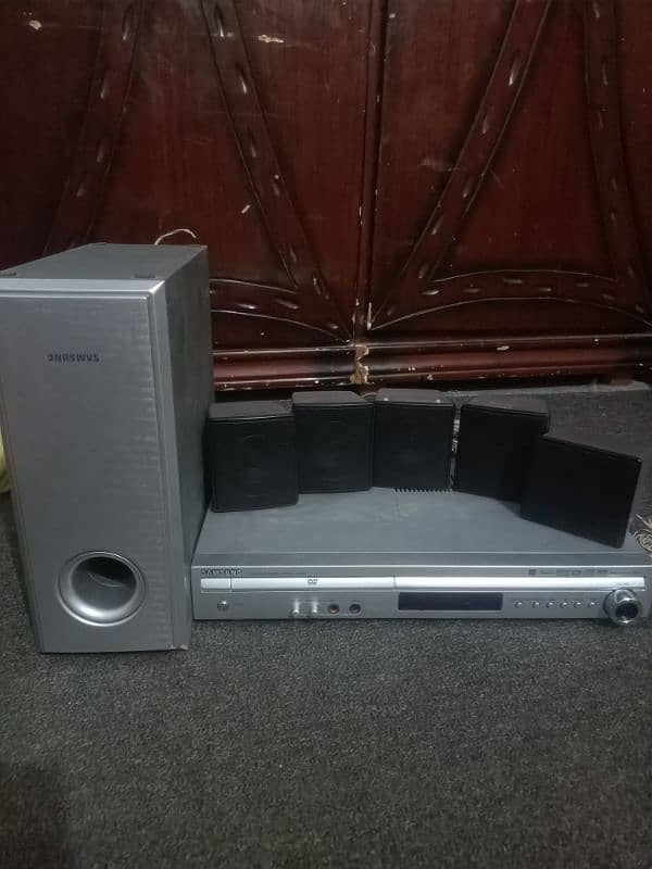 Samsung DVD player 0