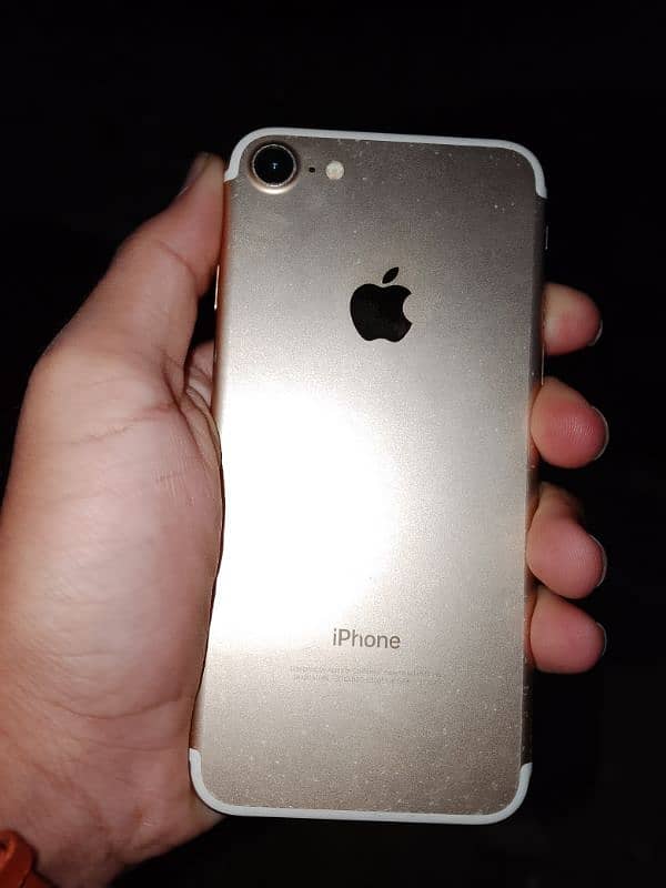 iphone 7 urgent sale 3