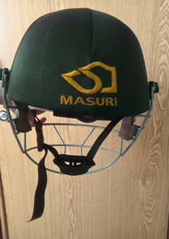 Vintage Design Premium Quality Masuri Cricket Helmet.