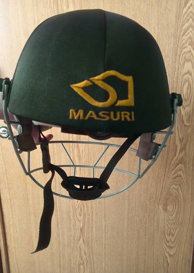 Great Quality Masuri Cricket Helmet. 0