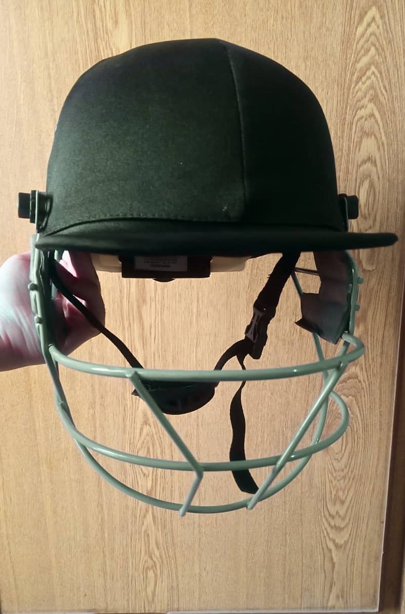 Great Quality Masuri Cricket Helmet. 3