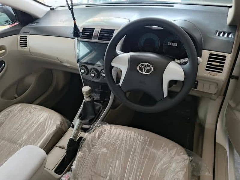 Toyota Corolla Altis 2013 6