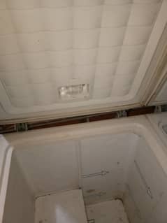 freezer for sell condition good