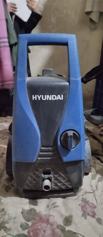 Hyundai car pressure washer 5