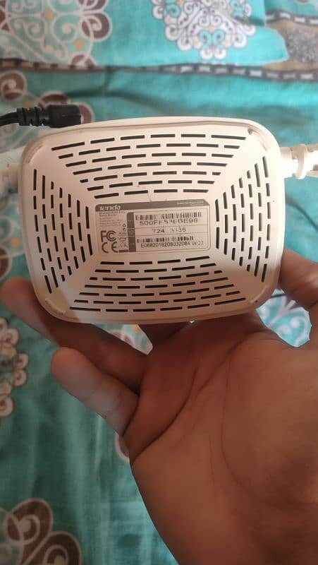 Tenda wifi router modem 2