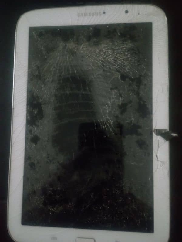 Samsung note 8 damaged panel needs replacement 0