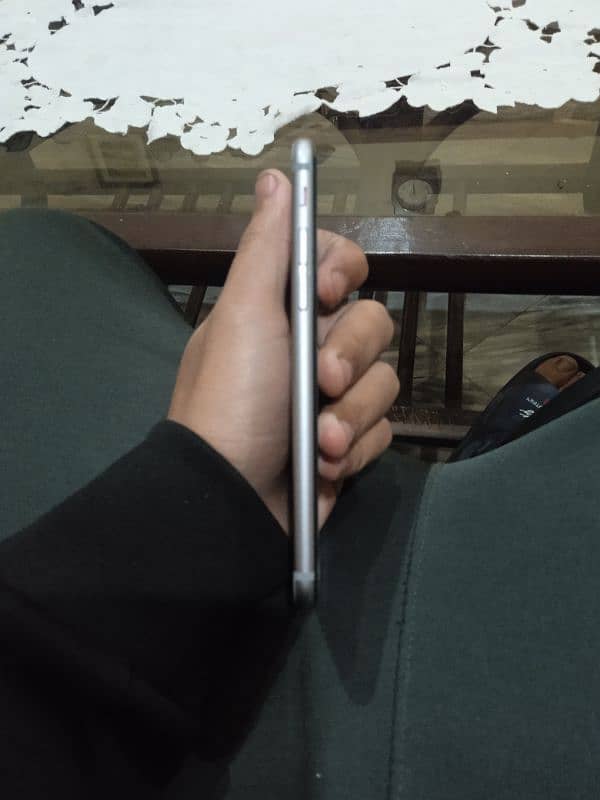 Iphone 6 nonpta JV All ok only Whatsapp plzz 4