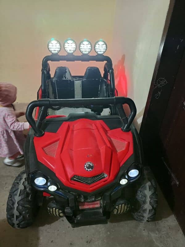 kids 4×4 jeep very good condition 5