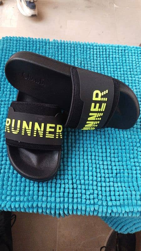 runner casual footwear 0