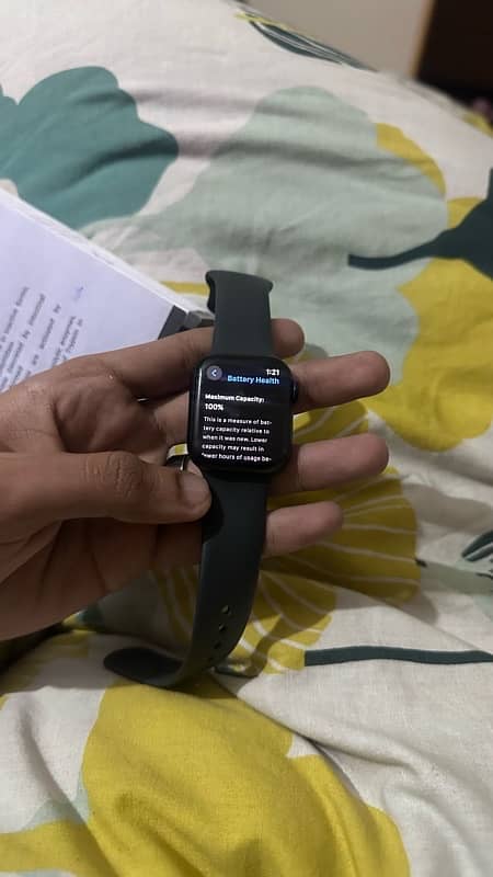 Apple Watch Series 9 41mm GPS + CELLULAR 1