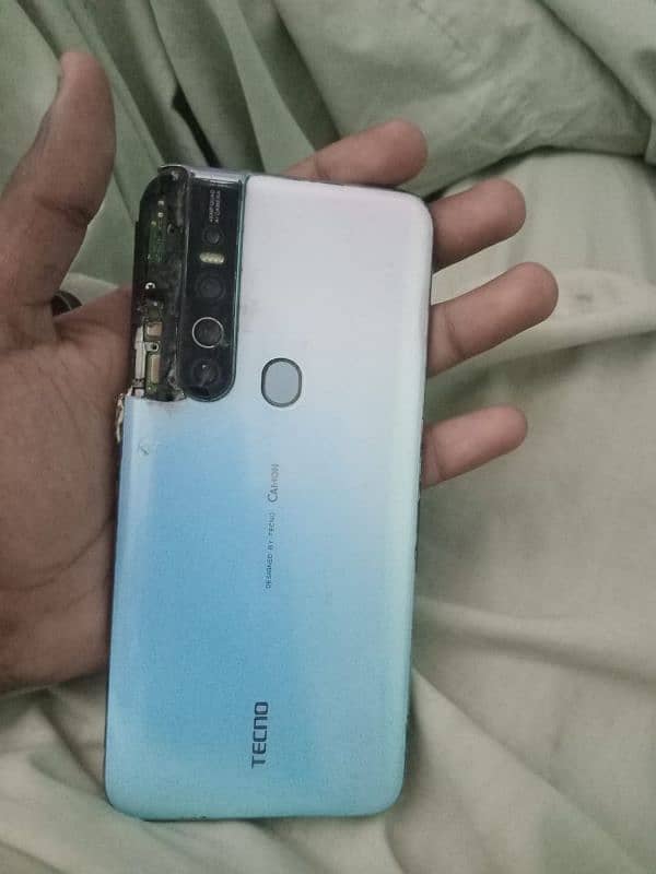 Techno Camon 15 pro Panel Exchange With Box Back Panel break 2