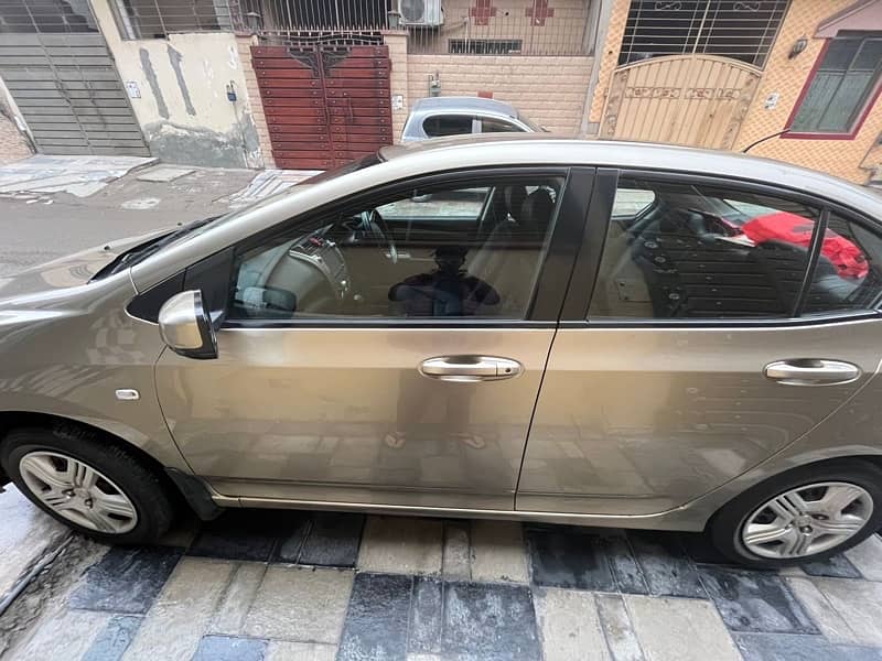 Honda City IVTEC 2012 automatic 3