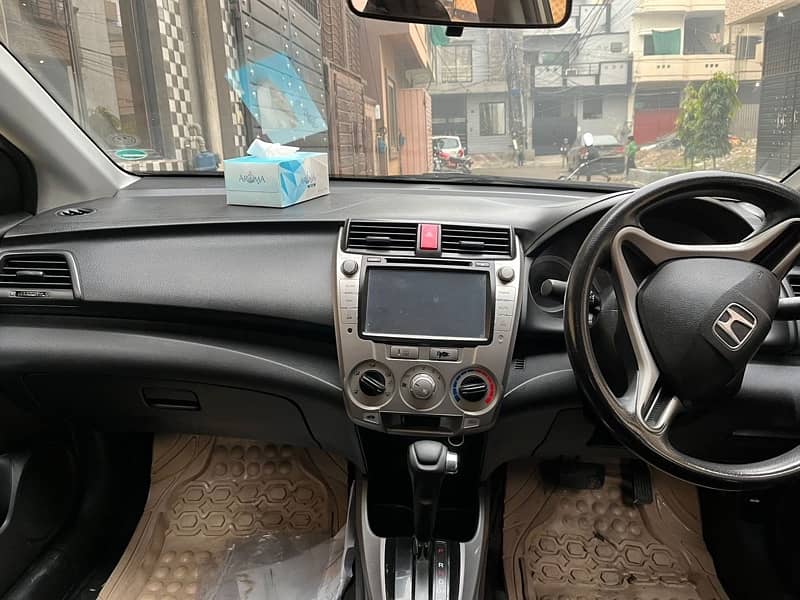 Honda City IVTEC 2012 automatic 6