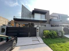 10 Marla Modern Maintained House Fully Furnished