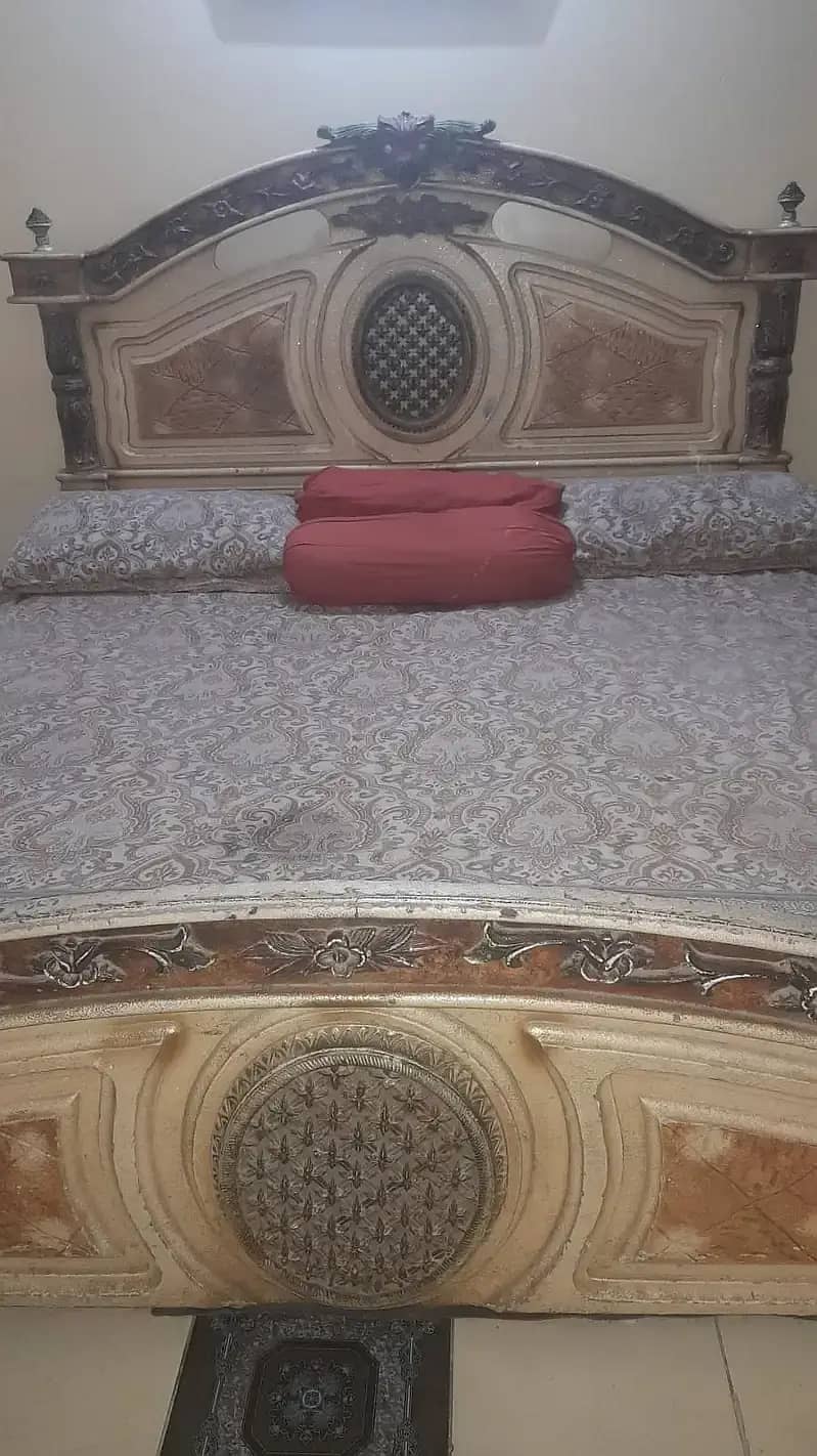 Used Bedroom Set for sale 1