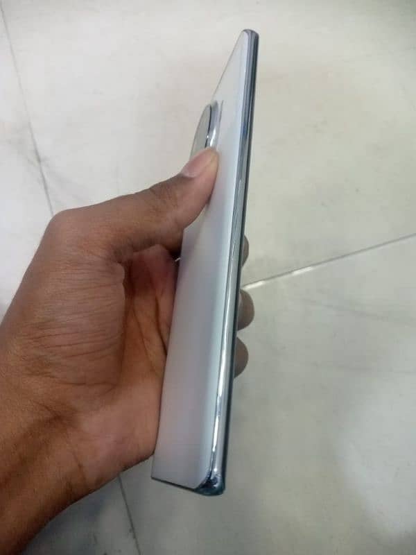 Tecno spark 20 pro plus 2