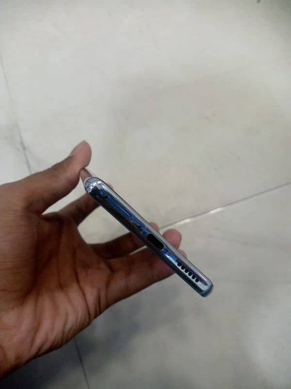 Tecno spark 20 pro plus 4