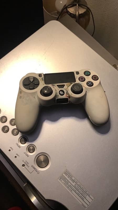 Ps4 Original Controller with skin 0