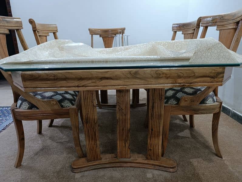 Brand new dinning table with 8 chairs 1