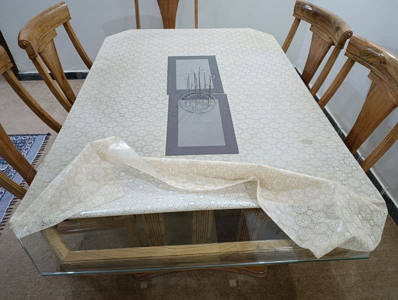 Brand new dinning table with 8 chairs 2