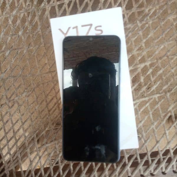 Vivo y17s good condition 10/10 1