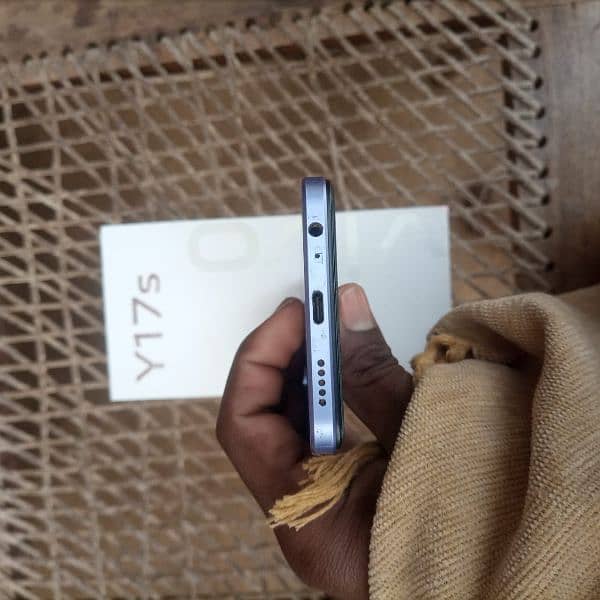 Vivo y17s good condition 10/10 3