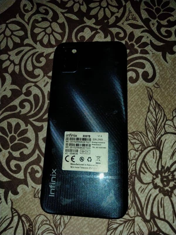 Infinix smart 6 hd 3/32 2