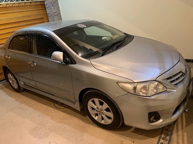 Toyota Corolla Altis 2011 5