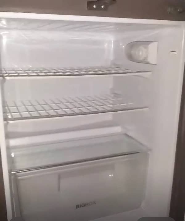 Haier Refrigerator Condition bilkul New 0