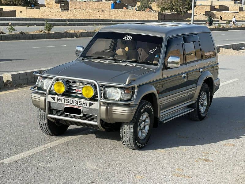 Mitsubishi Pajero 1995 1